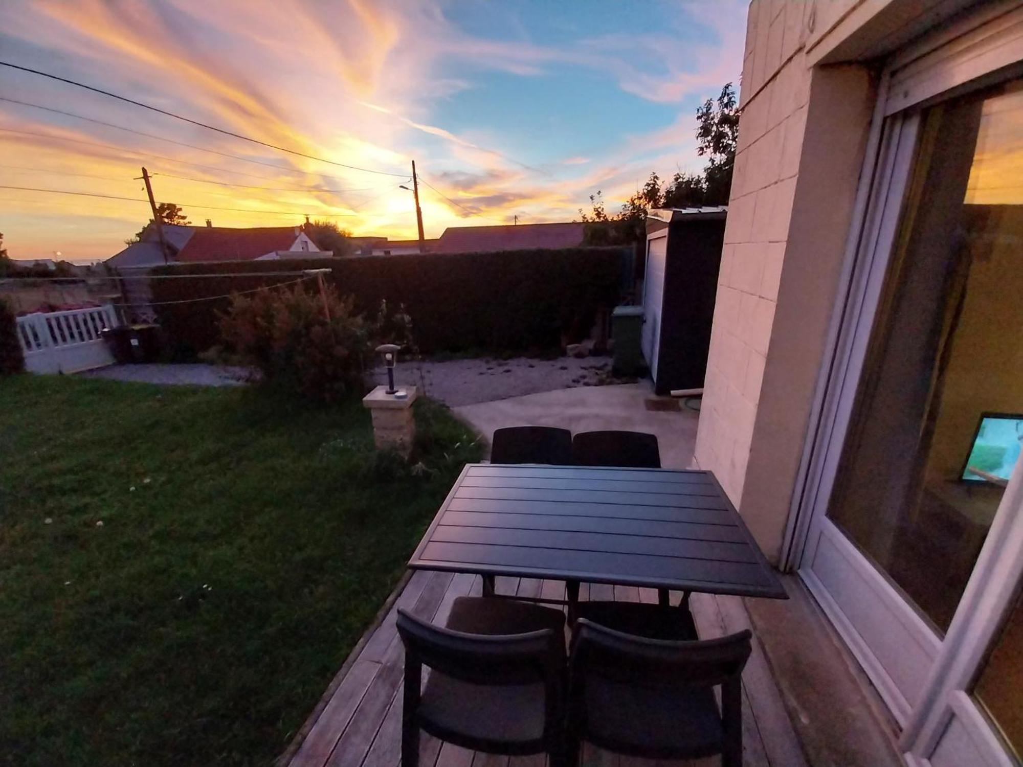 Maison Avec Jardin Clos, Vue Sur Mer Depuis Falaise Dieppe Exterior foto